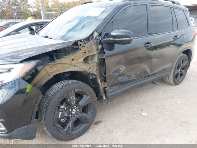 Honda Passport Elite 2019 5FNYF8H04KB003962 Image 12
