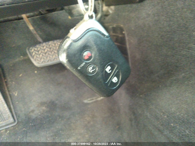 2007 LEXUS IS 250 JTHCK262272012112 Photo 10
