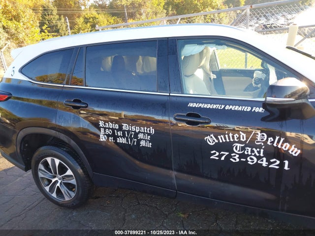 Toyota Highlander Xle 2021 5TDGZRAH5MS066916 Image 13