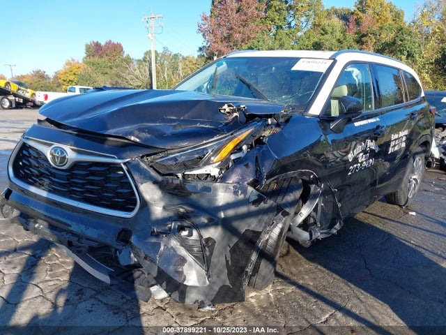 Toyota Highlander Xle 2021 5TDGZRAH5MS066916 Image 2