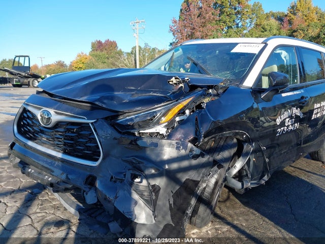 Toyota Highlander Xle 2021 5TDGZRAH5MS066916 Image 6