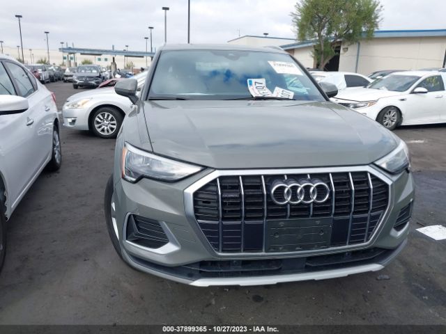WA1AECF39L1112653 Audi Q3 PREMIUM