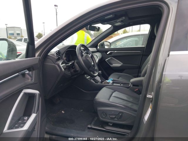 WA1AECF39L1112653 Audi Q3 PREMIUM