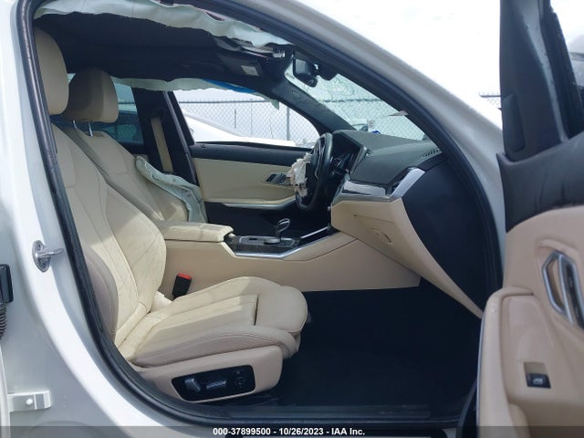 3MW5R1J08L8B45231 BMW 3 Series 330i