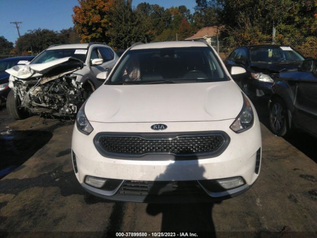 KNDCB3LC6H5071667 KIA NIRO LX