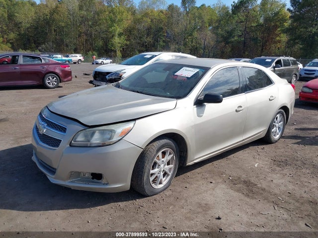 Chevrolet MALIBU LS 2014 1G11A5SLXEF153102 Image 2