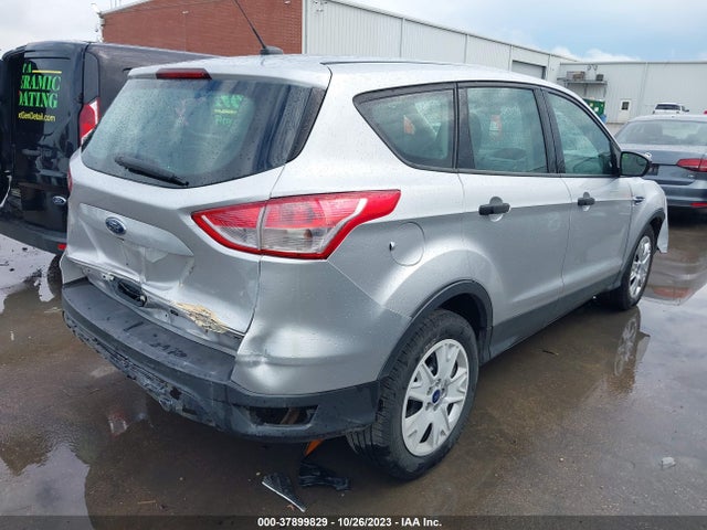 2016 FORD ESCAPE S VIN: 1FMCU0F71GUB15372