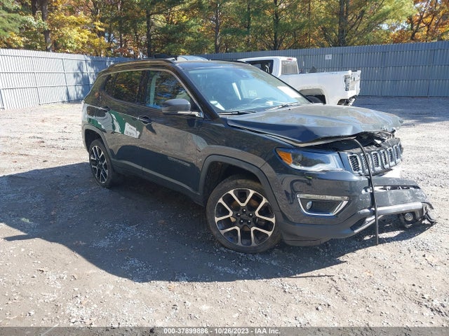 2018 3C4NJDCB5JT147555 main image