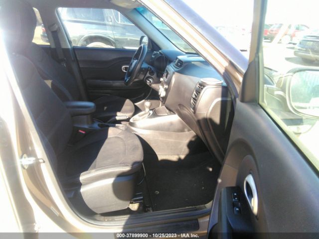 KNDJN2A23E7089515 KIA Soul Base