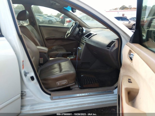 2005 NISSAN MAXIMA 3.5 SL VIN: 1N4BA41E35C803453