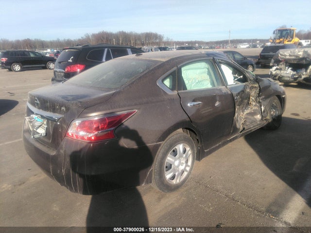 Nissan Altima 2.5 S 2015 1N4AL3AP0FN384467 Image 4