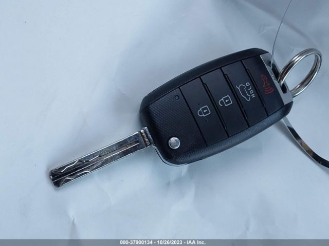 KNDPB3AC9E7643190 KIA Sportage Lx