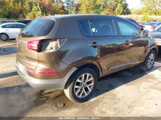 KNDPB3AC9E7643190 KIA Sportage Lx