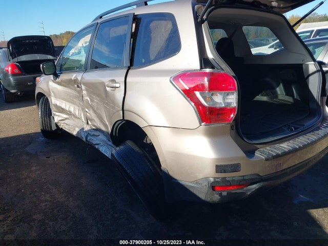 Subaru Forester 2.5i Premium 2016 JF2SJADC3GH542786 Image 3