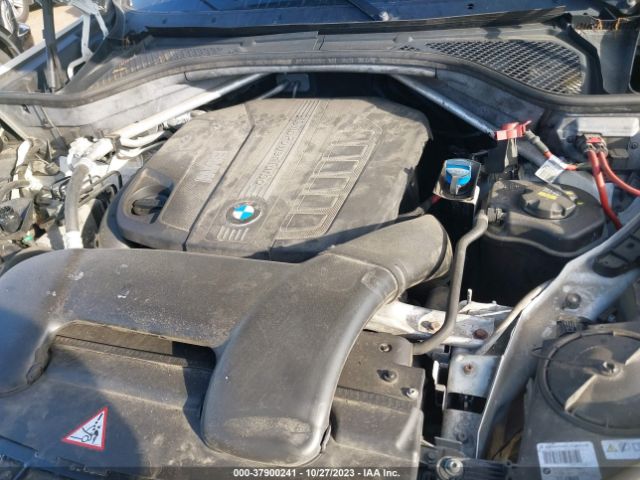 5UXKS4C5XF0J99485 BMW X5 Xdrive35d
