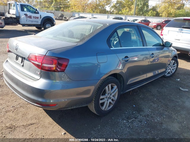 3VW2B7AJ7HM379085 Volkswagen Jetta 1.4t S