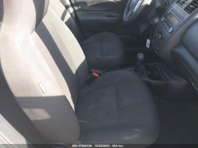3N1CN7AP5FL959377 Nissan Versa S Plus