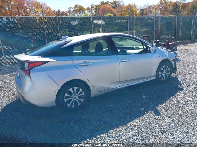 Toyota Prius Le 2019 JTDL9RFU2K3005347 Image 4