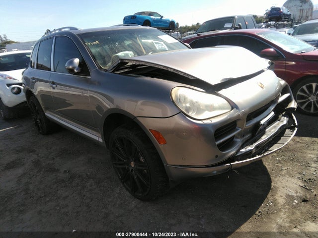 2005 PORSCHE CAYENNE WP1AB29P55LA61570 Photo 0