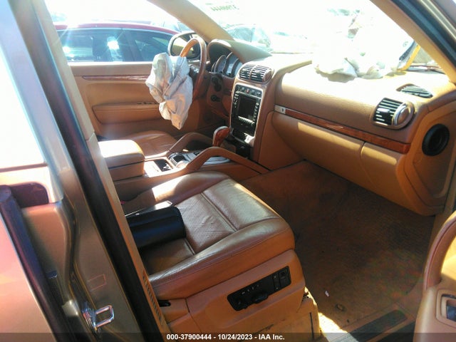 2005 PORSCHE CAYENNE WP1AB29P55LA61570 Photo 4