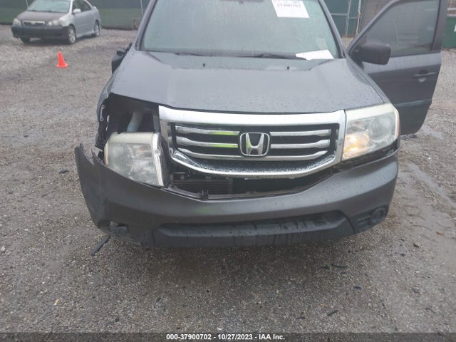 Honda PILOT LX 2015 5FNYF4H27FB025437 Image 6