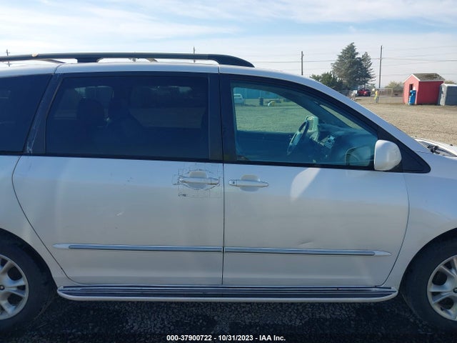 2004 TOYOTA SIENNA XLE/LTD VIN: 5TDBA22C54S008946
