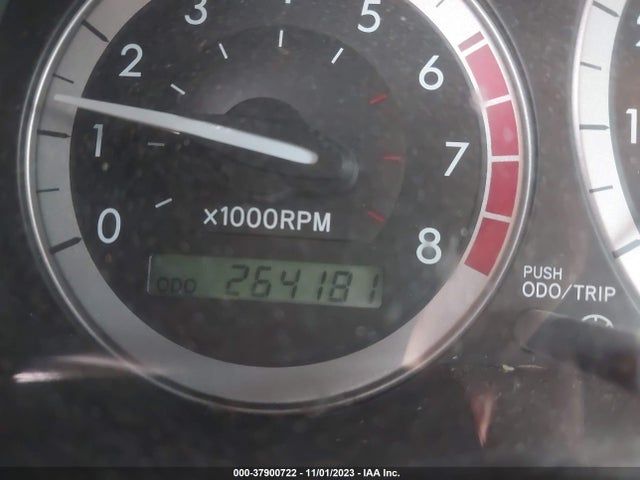 2004 TOYOTA SIENNA XLE/LTD VIN: 5TDBA22C54S008946