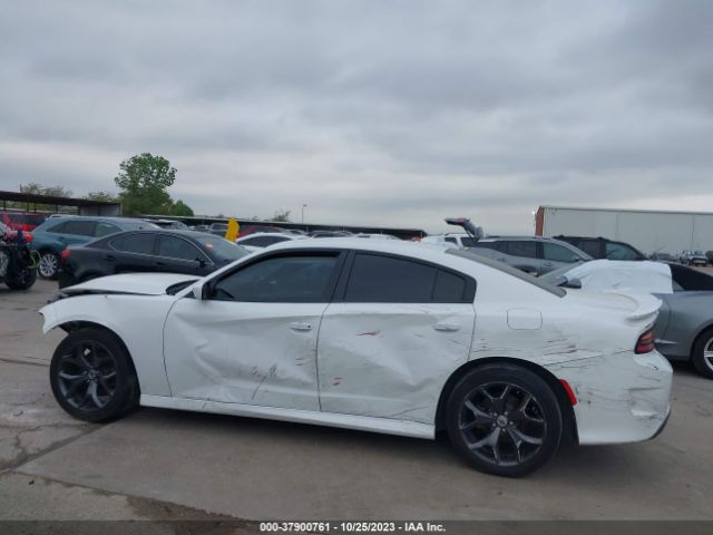 2C3CDXHG2KH527181 Dodge Charger Gt Rwd
