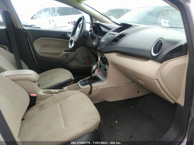 3FADP4EJ0GM101090 Ford FIESTA SE
