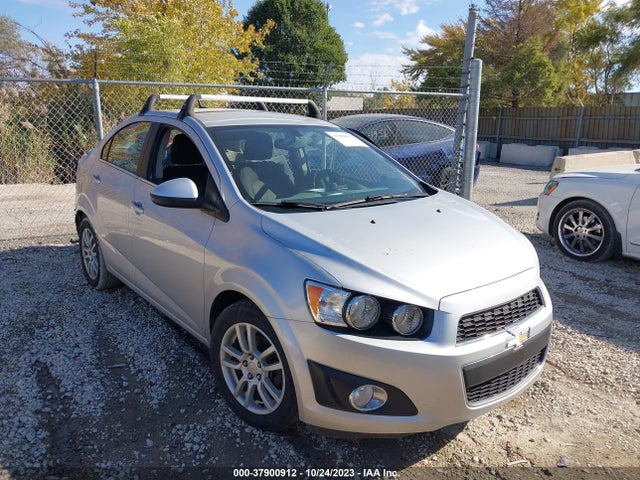 Chevrolet Sonic Lt Auto 2014 1G1JC5SH7E4236231 Image 1