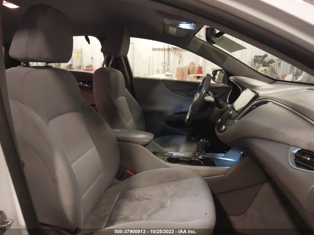 Chevrolet MALIBU LT 2016 1G1ZE5ST1GF320165 Image 5