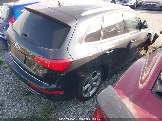 Audi Q5 2.0t Premium 2017 WA1M2AFP5HA090607 Image 4