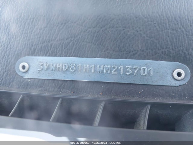 1998 VOLKSWAGEN GTI VR6 VIN: 3VWHD81H1WM213701