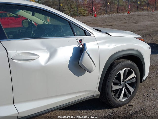 Lexus NX 2019 JTJBARBZXK2189427 Image 12