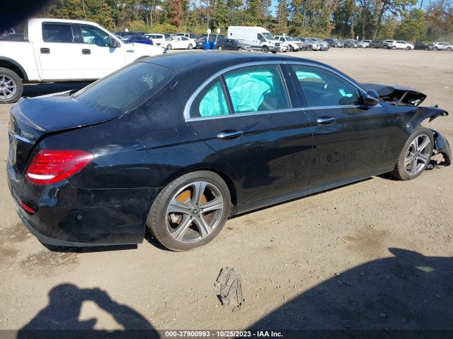 2018 MERCEDES-BENZ E 300 4MATIC VIN: WDDZF4KB7JA390155