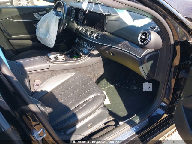 2018 MERCEDES-BENZ E 300 4MATIC VIN: WDDZF4KB7JA390155