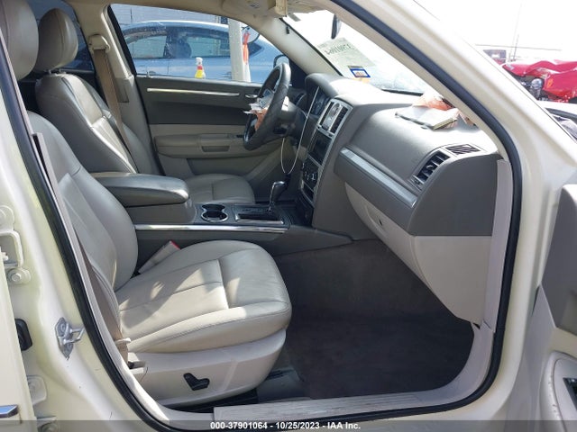 2010 CHRYSLER 300 TOURING SIGNATURE VIN: 2C3CA5CVXAH119576