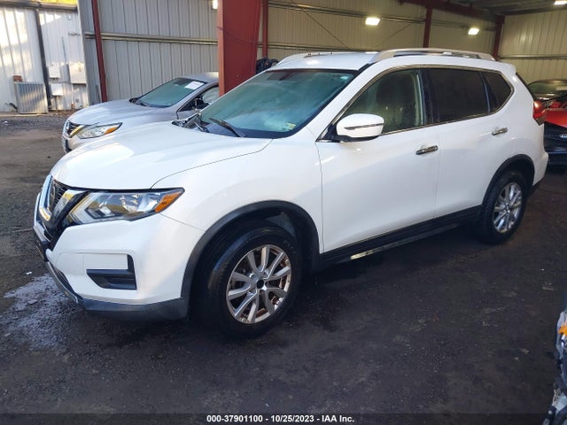 2017 NISSAN ROGUE SV VIN: KNMAT2MV6HP581522