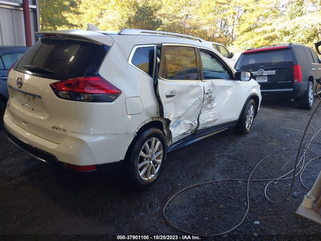 2017 NISSAN ROGUE SV VIN: KNMAT2MV6HP581522