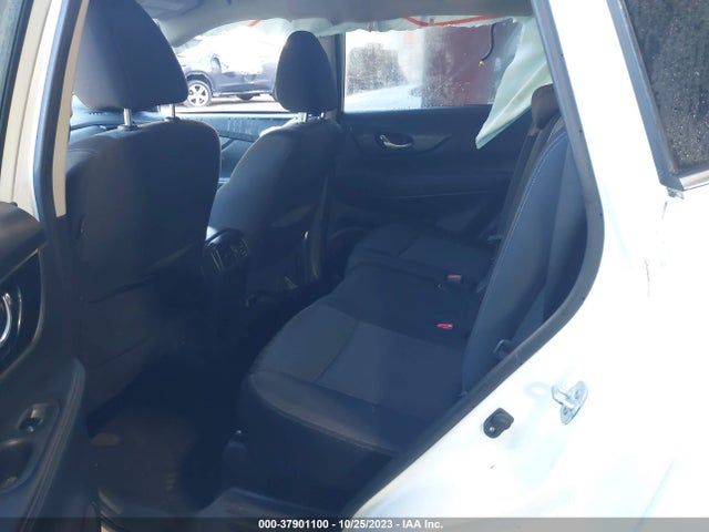 2017 NISSAN ROGUE SV VIN: KNMAT2MV6HP581522