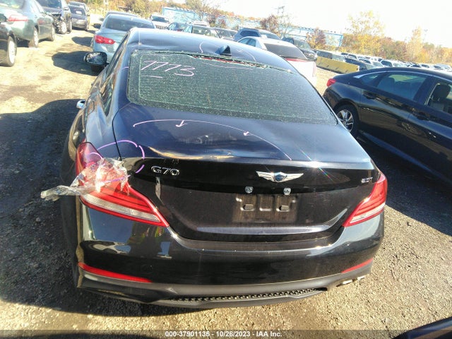 Genesis G70 2.0T 2020 KMTG64LA8LU062379 Image 16