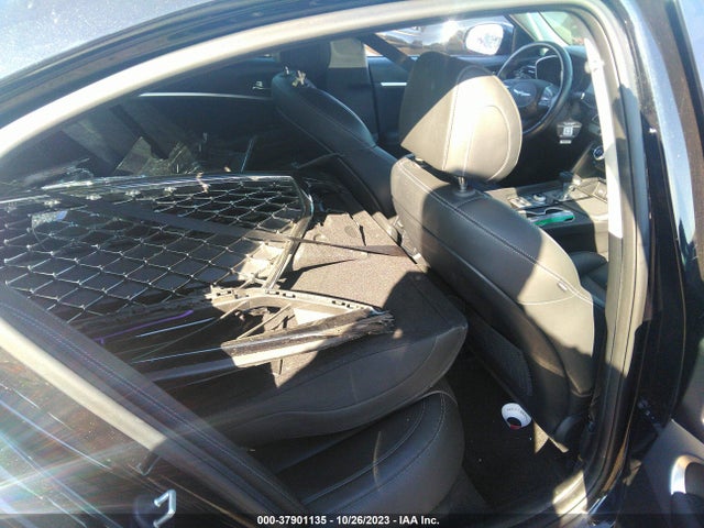 Genesis G70 2.0T 2020 KMTG64LA8LU062379 Image 8