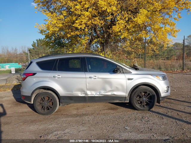 2018 FORD ESCAPE SE VIN: 1FMCU9GD8JUD41831