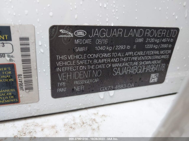 2017 JAGUAR XE SAJAR4BG0HA964178 Photo 8