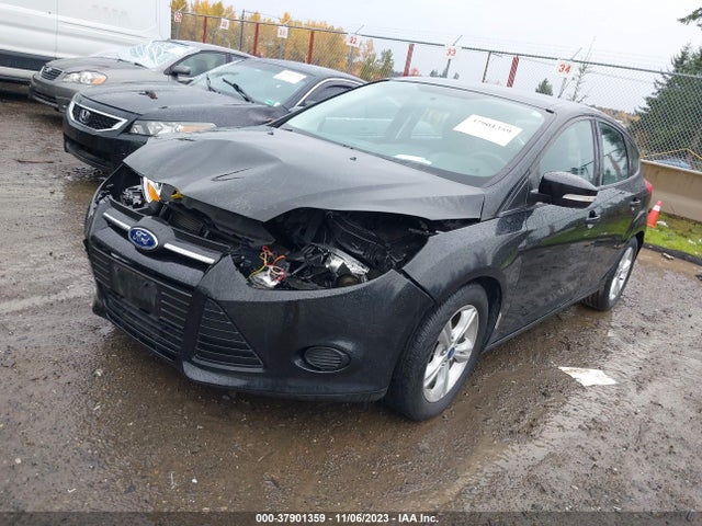 Ford FOCUS SE 2014 1FADP3K20EL170223 Image 2