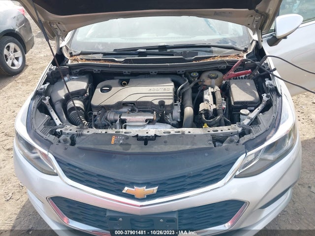 Chevrolet Cruze Lt Auto 2018 3G1BE6SMXJS615929 Image 10
