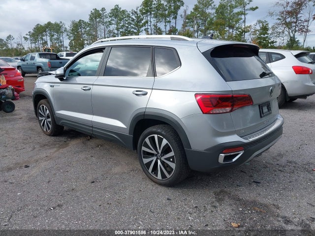 3VVRX7B23NM100013 Volkswagen TAOS SE