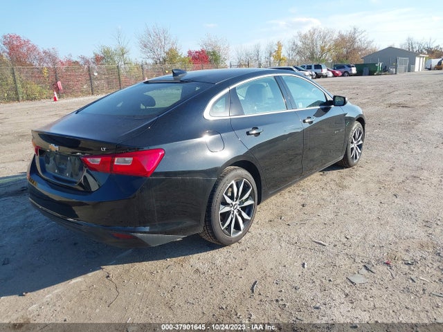 Chevrolet MALIBU LT 2018 1G1ZD5ST6JF290560 Image 4