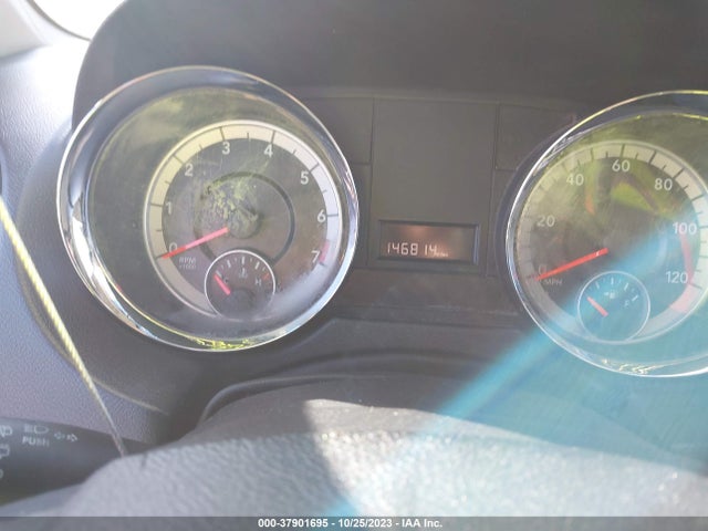 2013 DODGE GRAND CARAVAN SXT VIN: 2C4RDGCG2DR592008