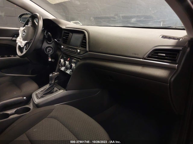 2019 HYUNDAI ELANTRA SEL VIN: KMHD84LF1KU759054